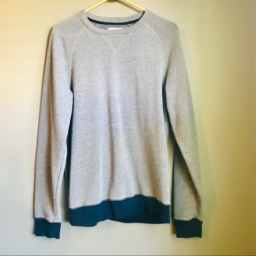 🔹Old Navy🔹〰️Pullover 〰️ crewneck sweater